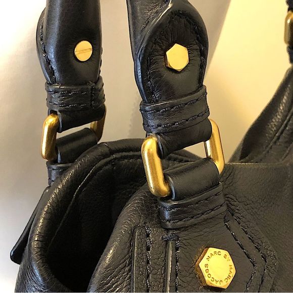 MARC JACOBS Black Satchel Crossbody B/W Logo Interior Lining Brass Hardware - Picture 10 of 16